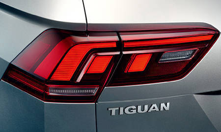 VOLKSWAGEN TIGUAN TSI R LINE