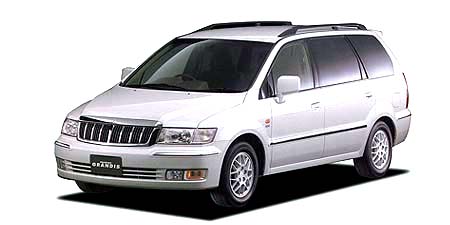 MITSUBISHI CHARIOT GRANDIS