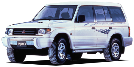 MITSUBISHI PAJERO