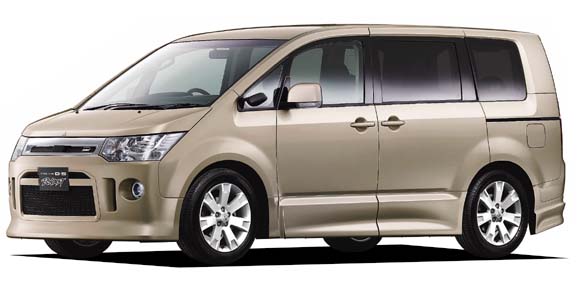 MITSUBISHI DELICA D5