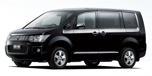 MITSUBISHI DELICA D5