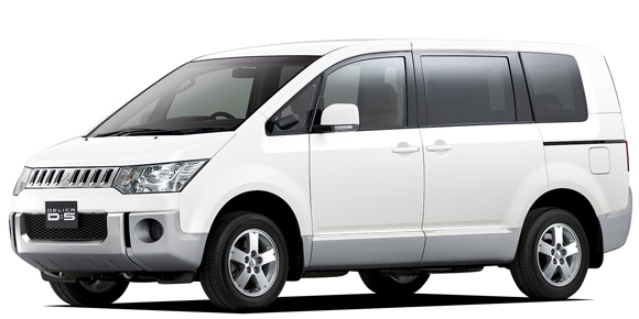 MITSUBISHI DELICA D5