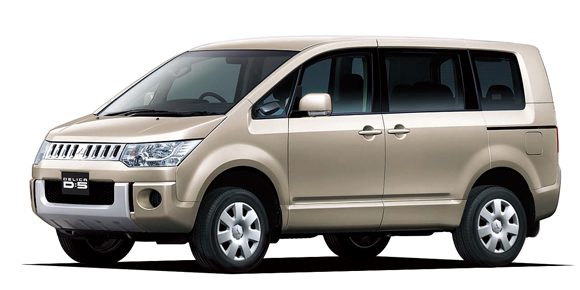 MITSUBISHI DELICA D5