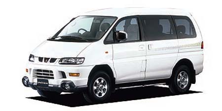 MITSUBISHI DELICA SPACE GEAR