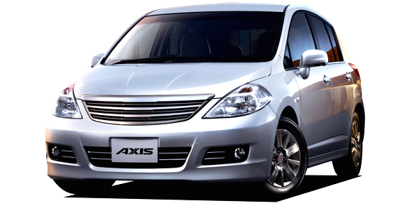 NISSAN TIIDA
