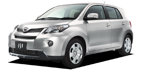 TOYOTA IST