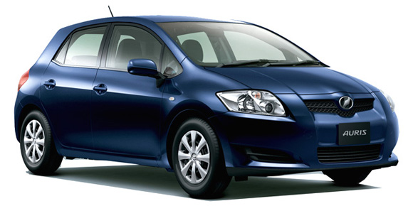 TOYOTA AURIS