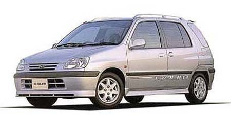 TOYOTA RAUM