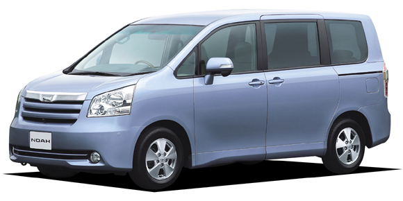 TOYOTA NOAH