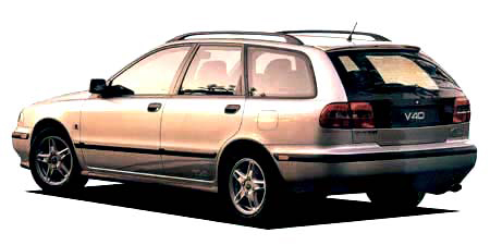 VOLVO V40